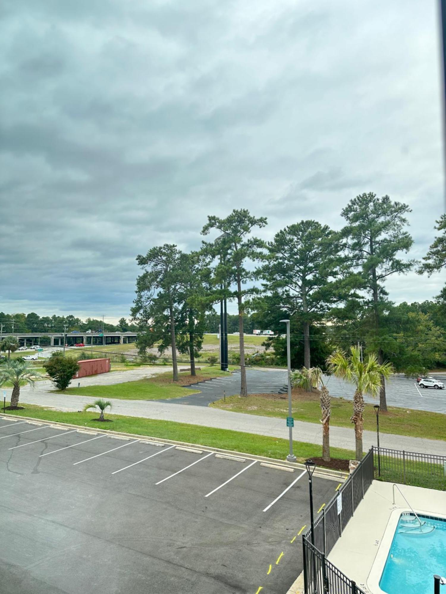 La Quinta Inn By Wyndham Columbia Ne Fort Jackson Zewnętrze zdjęcie