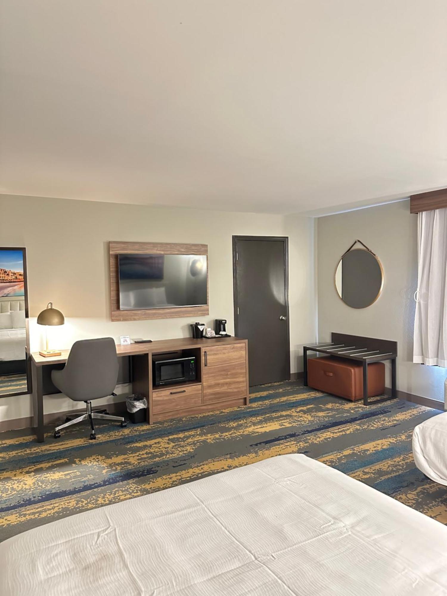 La Quinta Inn By Wyndham Columbia Ne Fort Jackson Zewnętrze zdjęcie